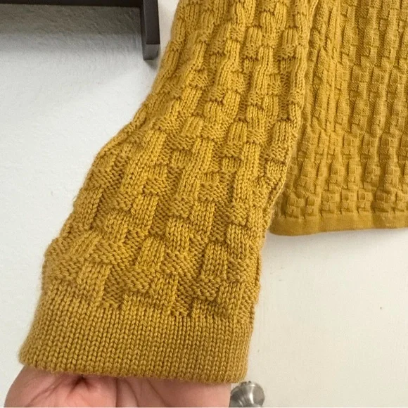 COS Mustard Yellow Crew Neck Sweater - Picture 4 of 8